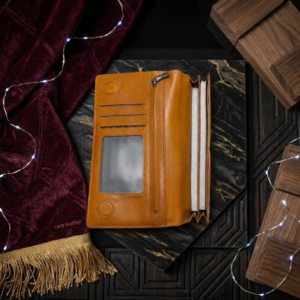 Cae Leather Double Chamber M2Z Master Mobile Zipper Wallet